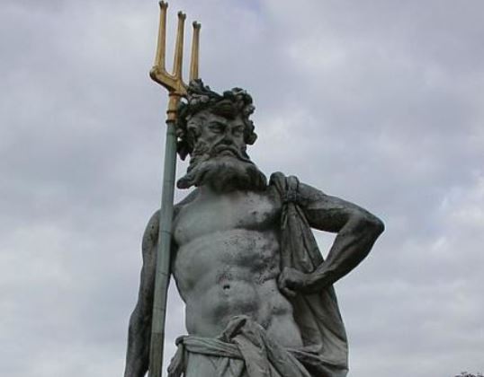 roman god pluto statue