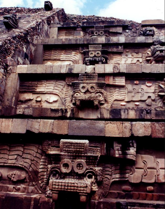 Tlaloc statues represented in Tenochtitlan
