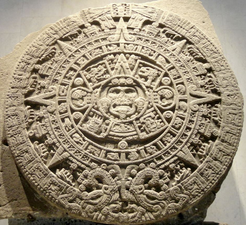 Aztec sun and aztec gods and goddesses